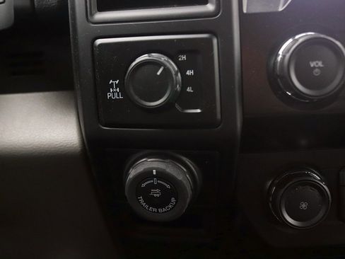 Used 2020 Ford F150 XL w/ Equipment Group 101A Mid image 18