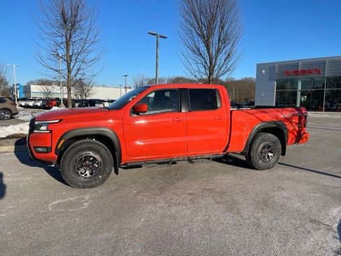 New 2025 Nissan Frontier PRO-4X w/ Pro Premium Package image 8