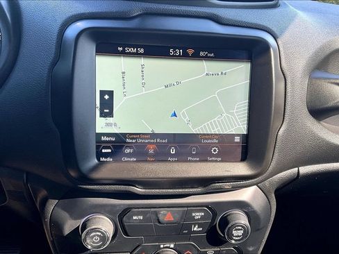 Used 2023 Jeep Renegade Altitude AWD/4WD image 33