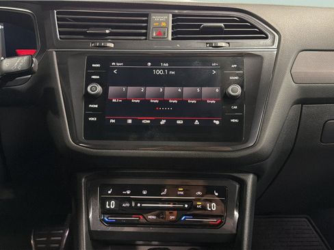 Certified 2023 Volkswagen Tiguan SE R-Line AWD/4WD image 37