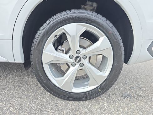 Used 2021 Audi Q5 2.0T Premium Plus w/ Premium Plus Package image 32