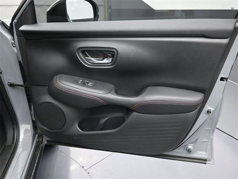 Certified 2026 Honda HR-V Sport image 19
