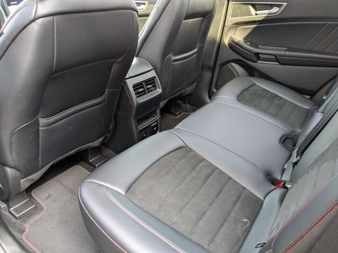 Used 2023 Ford Edge ST-Line AWD/4WD image 27
