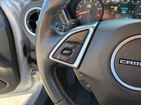 Used 2017 Chevrolet Camaro SS RWD image 17
