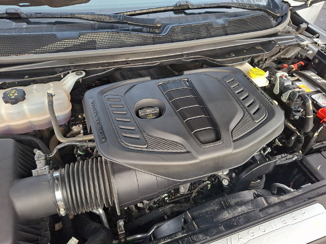 Used 2024 Jeep Wagoneer Series III AWD/4WD image 28