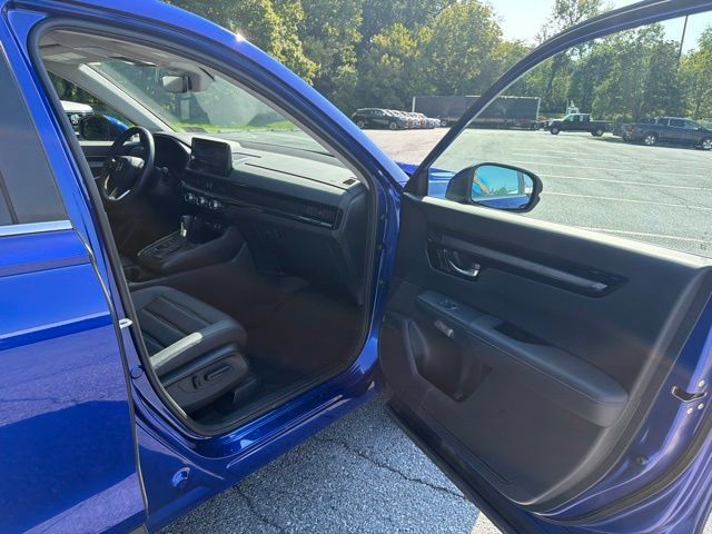 Used 2024 Honda CR-V EX-L image 9