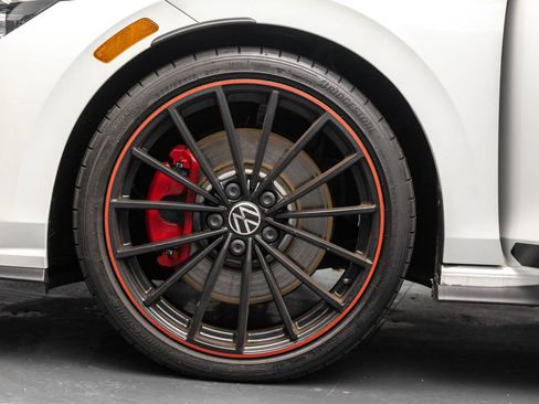 Certified 2023 Volkswagen GTI 40th Anniversary Edition image 38