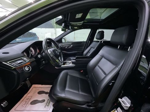 Used 2016 Mercedes-Benz E 350 4MATIC Sedan w/ Premium Package image 16