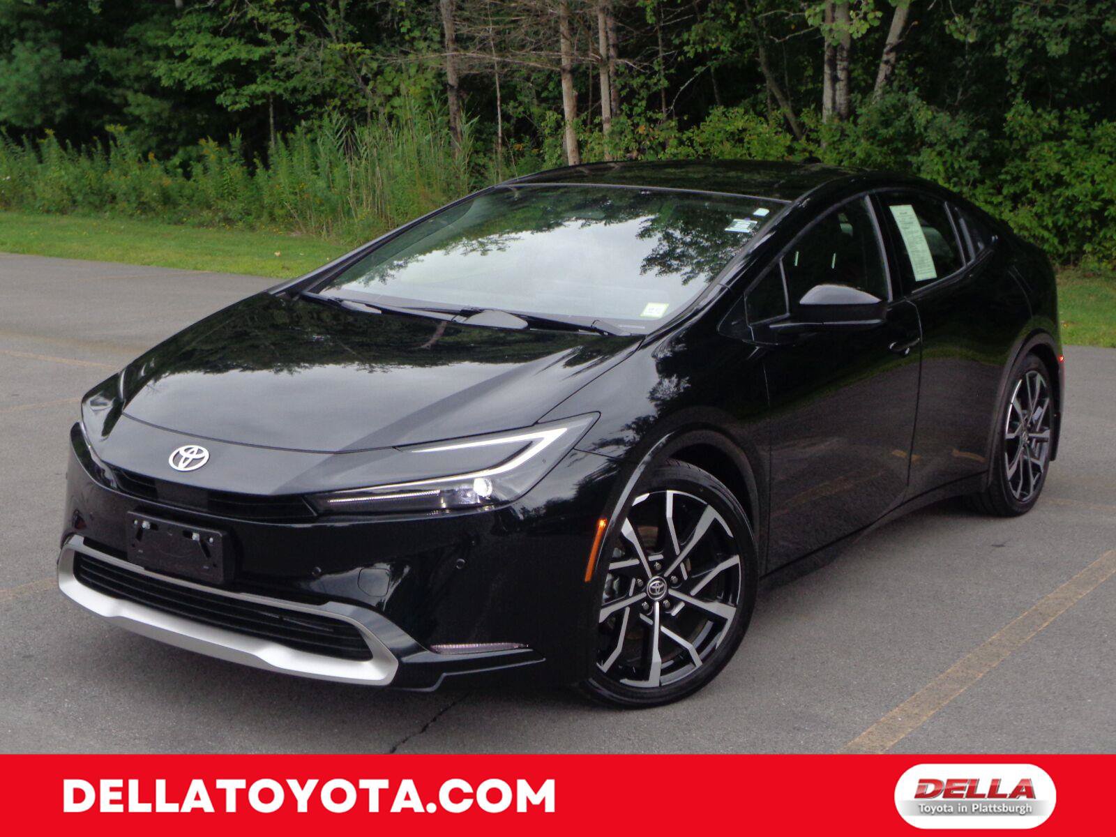 Used 2023 Toyota Prius Prime FWD image 1