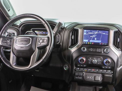 Used 2022 GMC Sierra 2500 Denali w/ Technology Package image 18