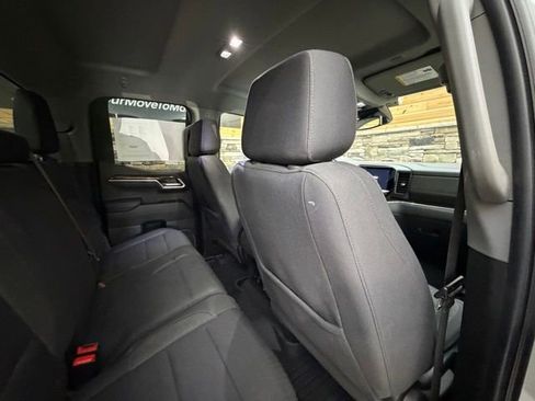 Used 2023 GMC Sierra 1500 SLE AWD/4WD image 31