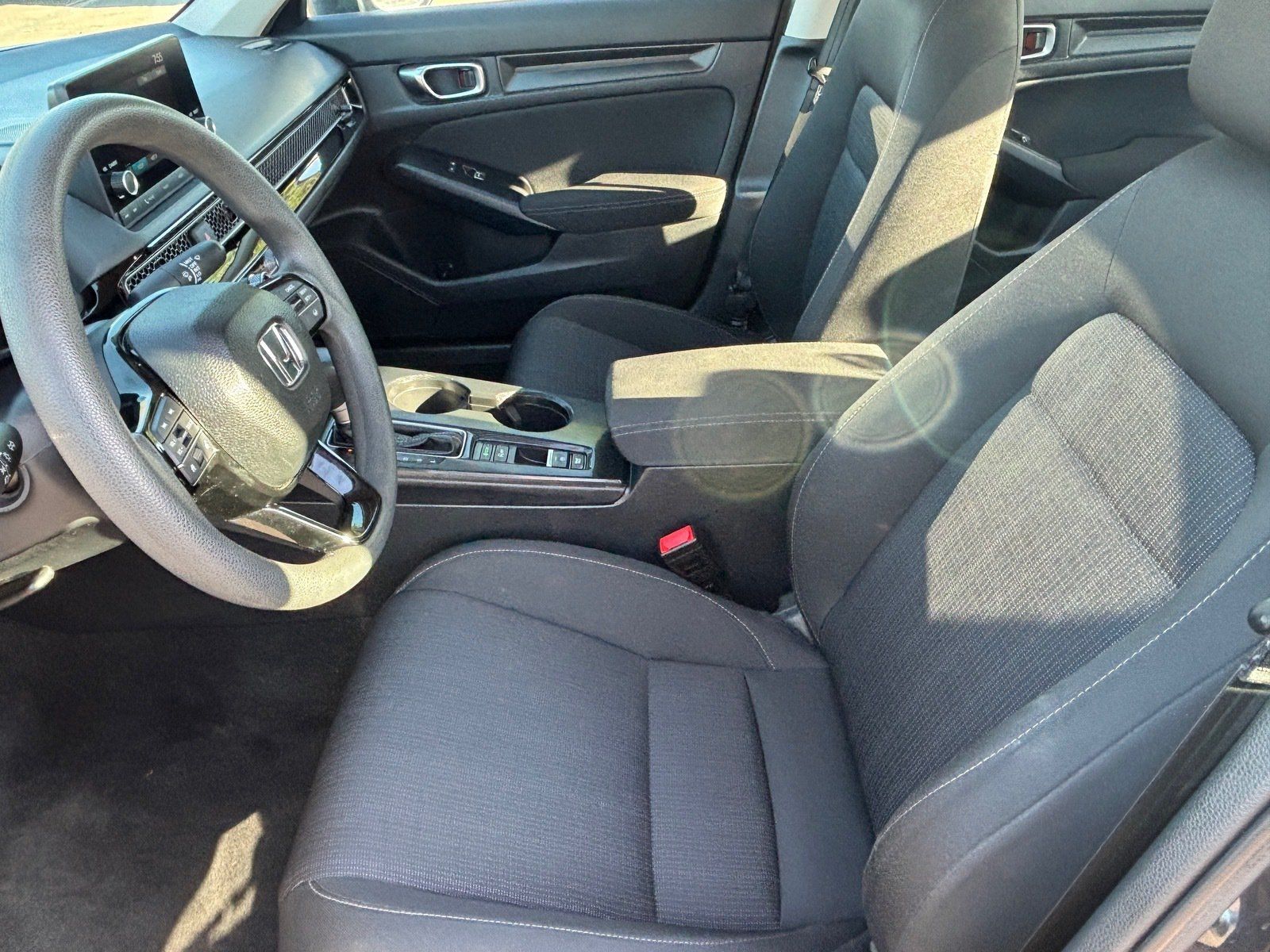 Used 2025 Honda Civic LX image 21