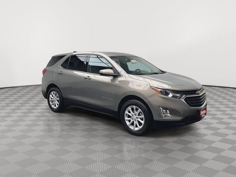 Used 2018 Chevrolet Equinox LT FWD image 31