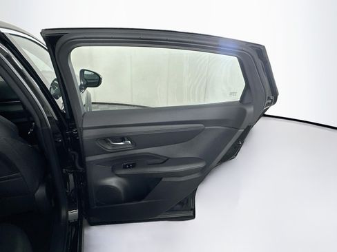 Used 2023 Nissan Ariya FWD image 30