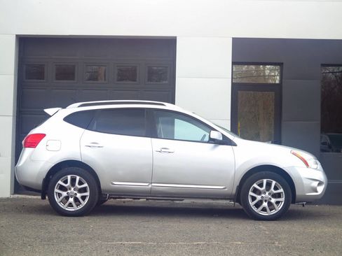 Used 2012 Nissan Rogue SL AWD/4WD image 5
