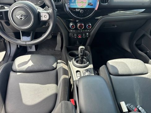 Used 2024 MINI Cooper Countryman S w/ Signature Upholstery Package FWD image 18