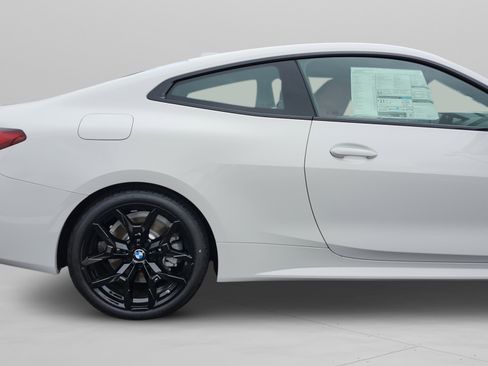 New 2026 BMW 430i Coupe w/ M Sport Package image 37