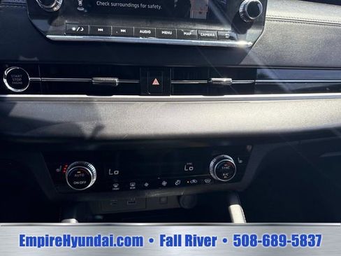 Used 2024 Mitsubishi Outlander Ralliart AWD/4WD image 25