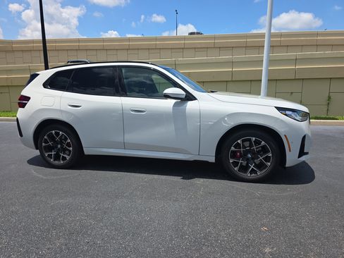 Certified 2026 BMW X3 xDrive30 w/ M Sport Package AWD/4WD image 1