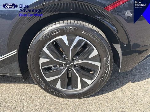 Used 2024 Kia EV6 Wind w/ Wind Technology Package RWD image 8