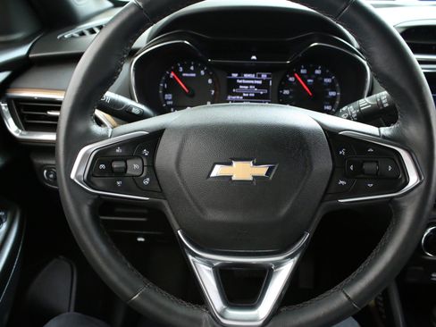 Certified 2023 Chevrolet TrailBlazer ACTIV w/ Convenience Package FWD image 13