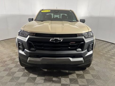 Used 2023 Chevrolet Colorado Trail Boss AWD/4WD image 3