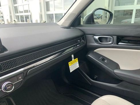 Used 2024 Honda Civic EX-L image 16