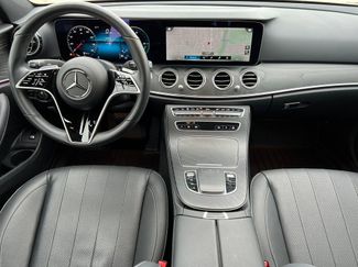 Used 2023 Mercedes-Benz E 350 4MATIC Sedan video 2