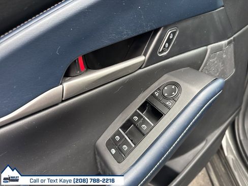 Used 2020 MAZDA CX-30 FWD w/ Select Package image 7