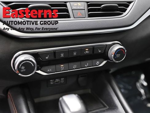 Used 2019 Nissan Altima 2.5 SR w/ SR Premium Package image 20