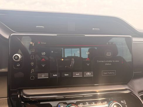 Used 2024 GMC Sierra 1500 AT4X w/ AT4X AEV Edition AWD/4WD image 33