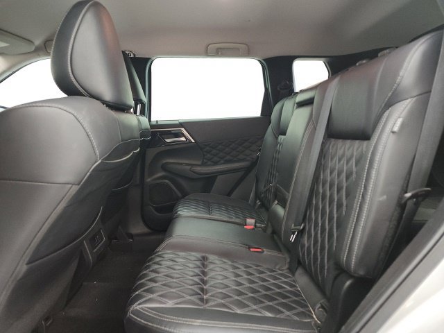 Used 2022 Mitsubishi Outlander SEL FWD image 10