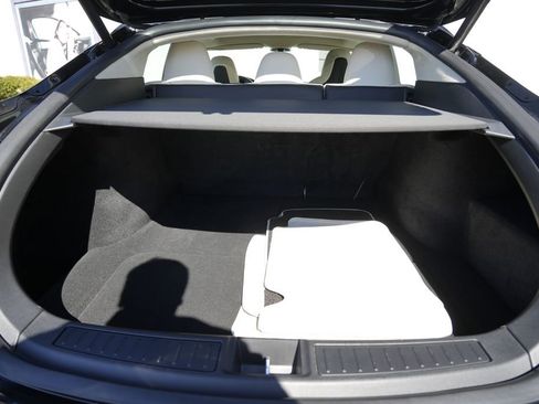 Used 2018 Tesla Model S 100D image 15