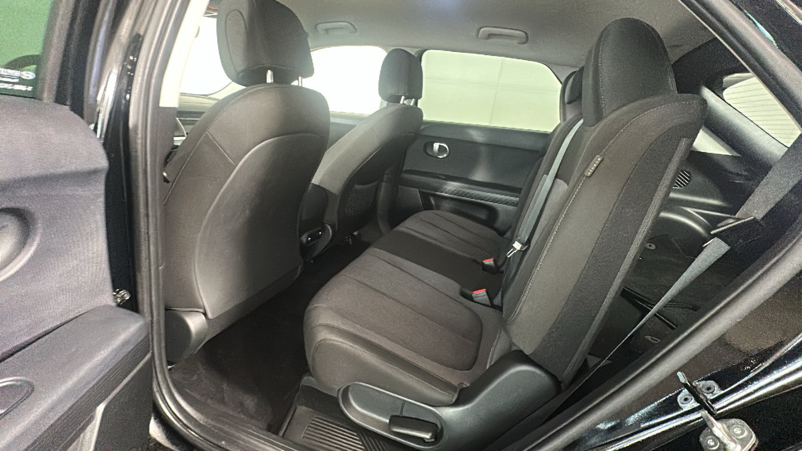 Used 2024 Hyundai Ioniq 5 SEL AWD/4WD image 28