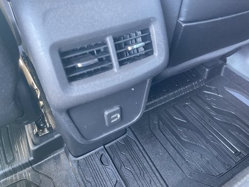 Used 2021 GMC Terrain SLE w/ Driver Convenience Package AWD/4WD image 20
