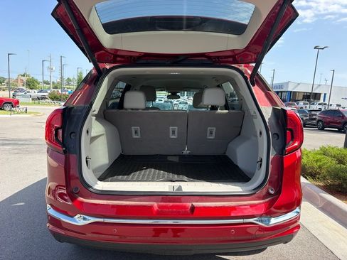 Used 2023 GMC Terrain Denali AWD/4WD image 12