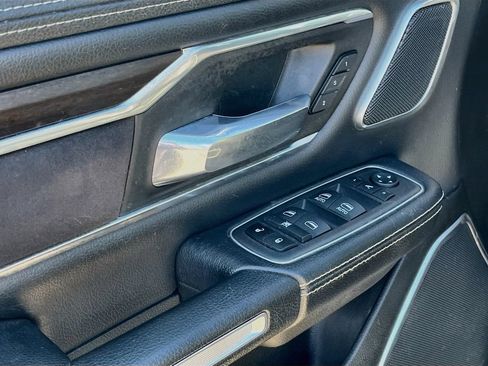 Used 2022 RAM 1500 Laramie RWD image 12