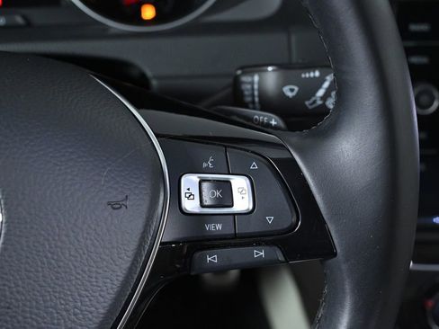 Used 2019 Volkswagen Golf Alltrack SE image 15