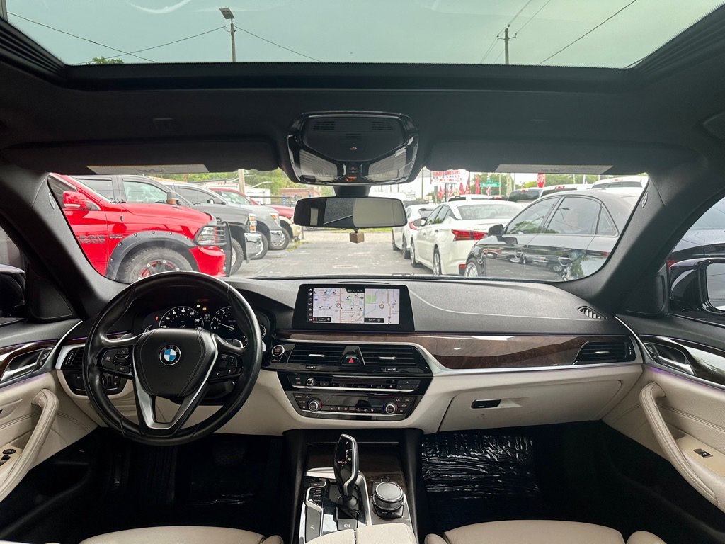 Used 2017 BMW 540i RWD image 15