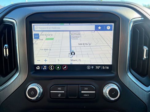 Used 2021 GMC Sierra 2500 Denali w/ Denali Ultimate Package image 32