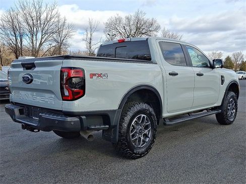 Used 2024 Ford Ranger XLT w/ Technology Package image 9