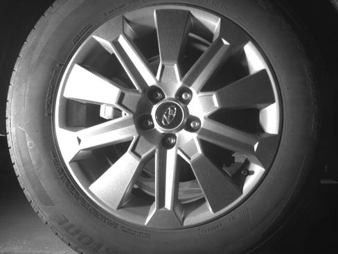 Used 2025 Hyundai Palisade SEL FWD image 18