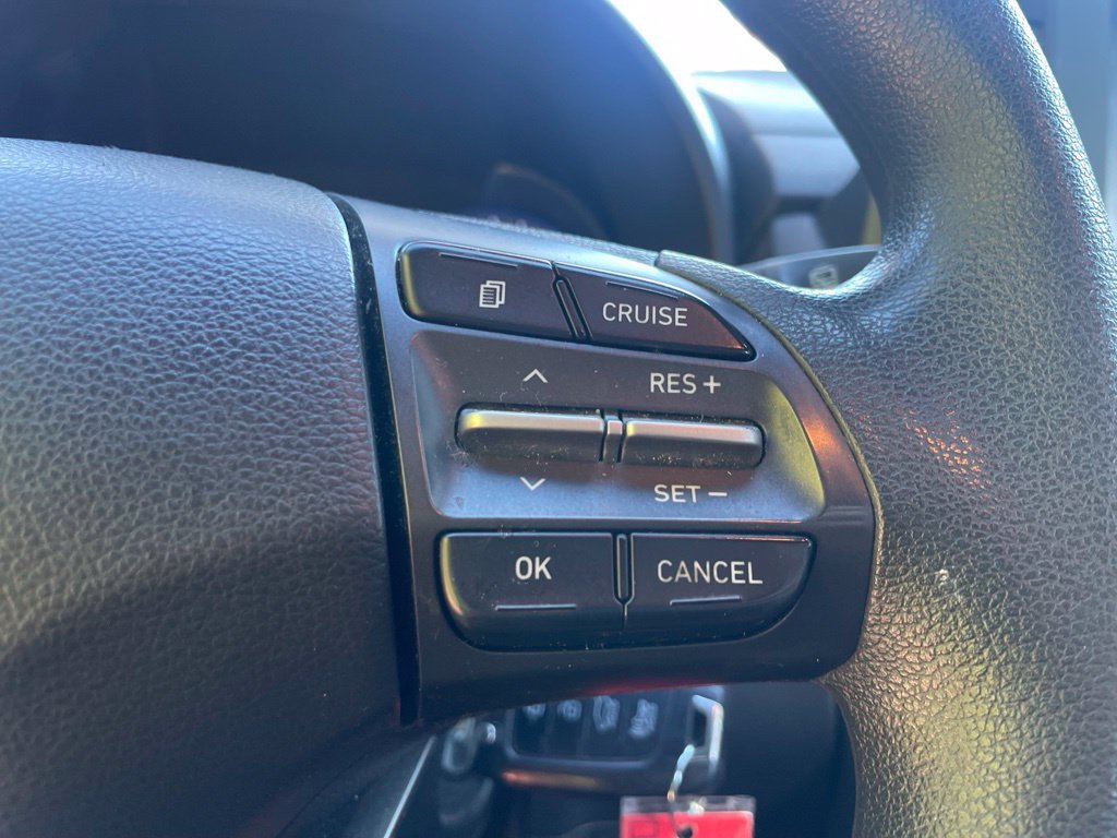 Used 2021 Hyundai Kona SE AWD/4WD image 13
