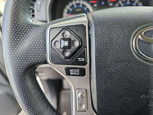 Certified 2017 Toyota 4Runner SR5 image 11