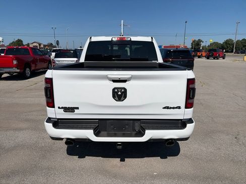 Used 2022 RAM 1500 Laramie AWD/4WD image 5