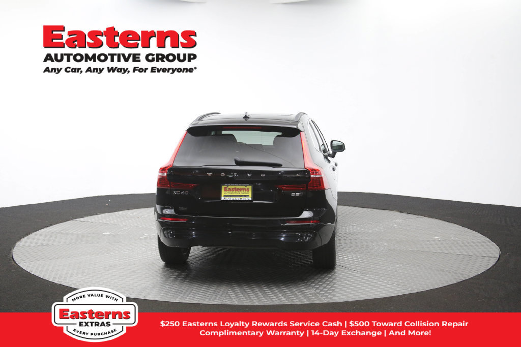 Used 2022 Volvo XC60 B5 Momentum w/ Climate Package AWD/4WD image 40