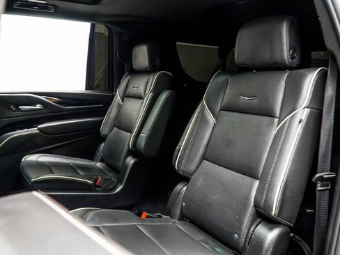 Used 2024 Cadillac Escalade ESV Sport image 53