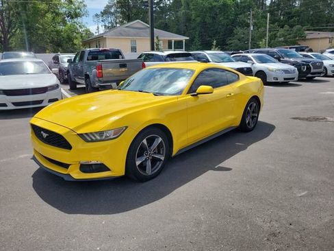 Used 2016 Ford Mustang Coupe w/ Equipment Group 051A RWD image 4