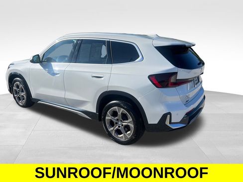Used 2025 BMW X1 xDrive28i image 3