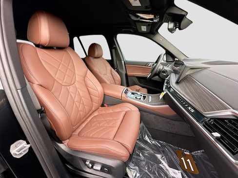New 2026 BMW X5 sDrive40i image 23